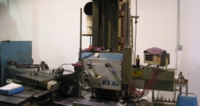 Toshiba BT-8D Table type Boring Mill